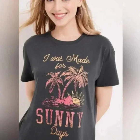 Maurices Plus Size Sunny Days Graphic Tee  Size 2x - Picture 1 of 9
